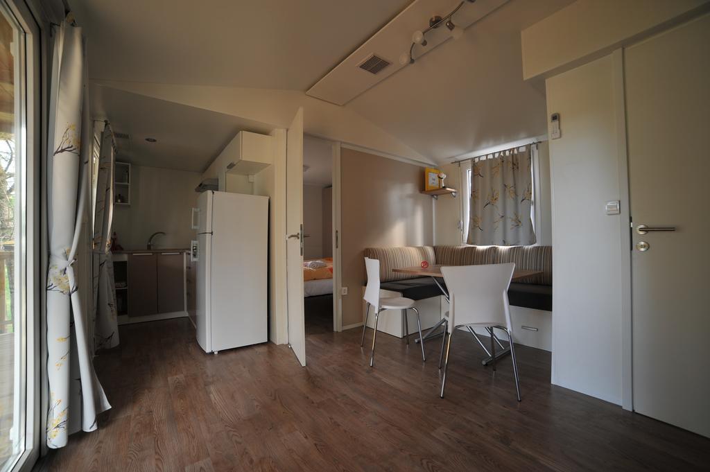 Mobile Homes Adria อังคาราน ภายนอก รูปภาพ